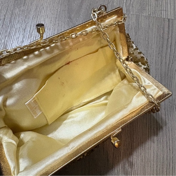 Vtg Gold Beaded Small Cocktail Purse Evening Bag Flapper 20s Satin Lining - Picture 4 of 8